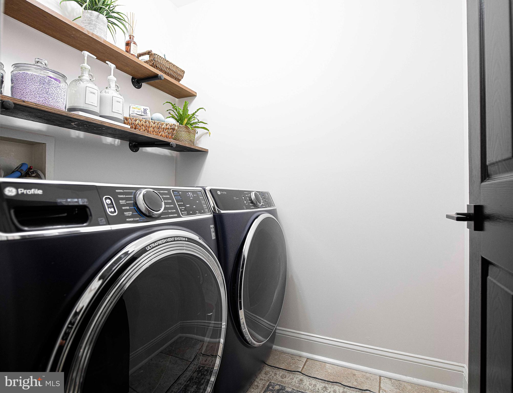 INVERNESS - Residential