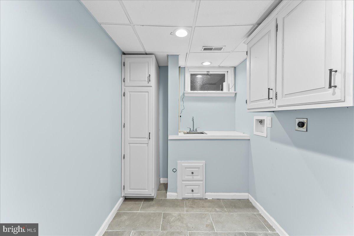 NEW LONDON TWP - Residential