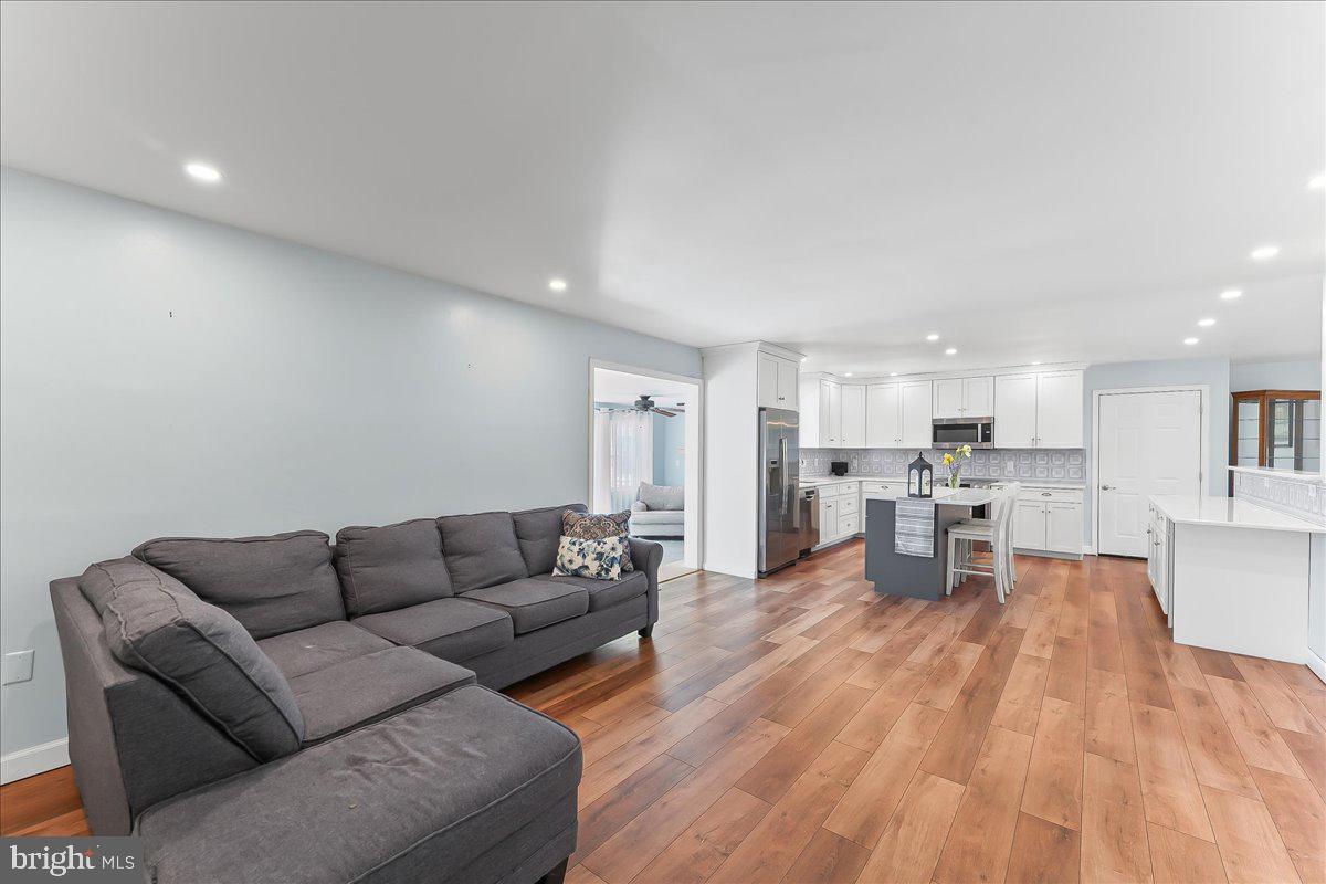 NEW LONDON TWP - Residential