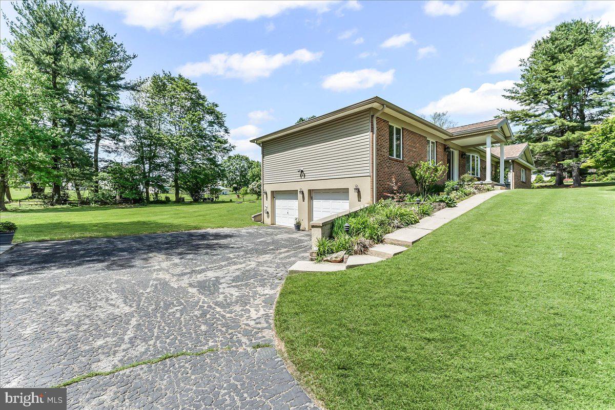 NEW LONDON TWP - Residential
