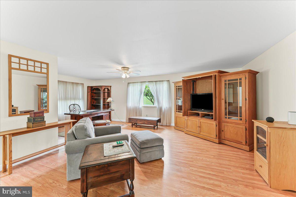 NEW LONDON TWP - Residential