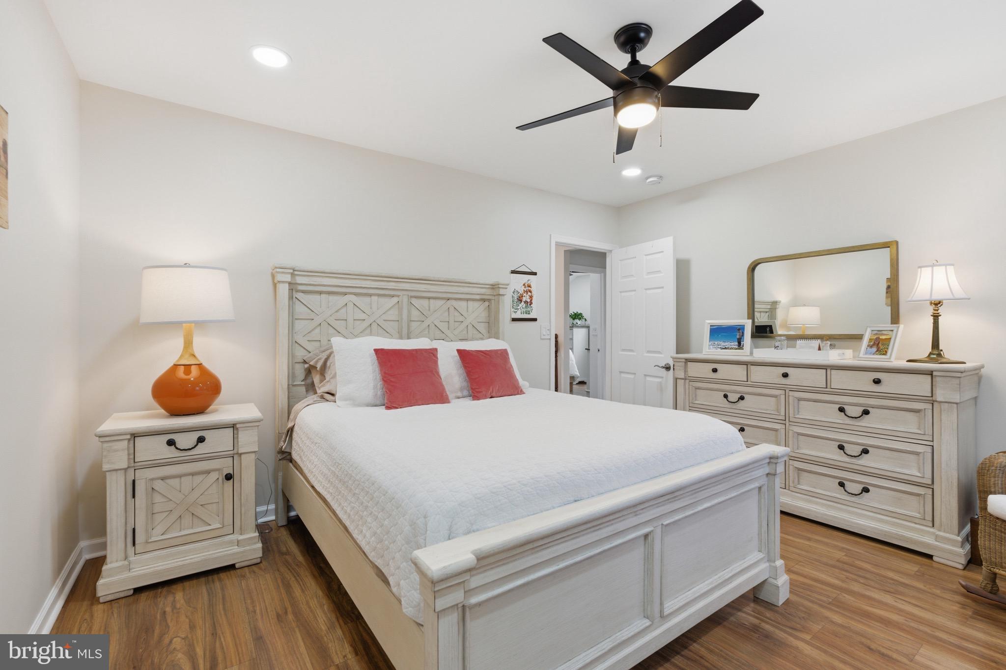 WESTGATE HILLS - Residential
