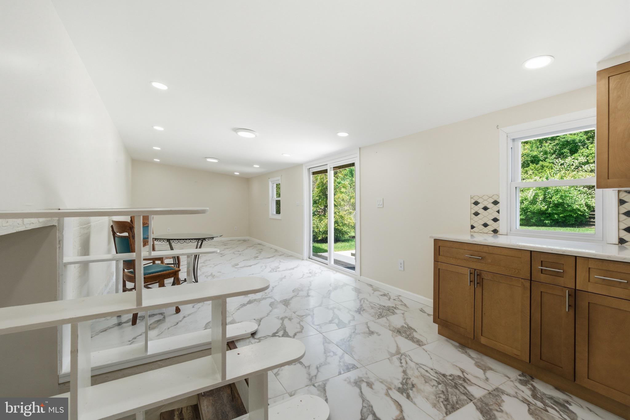 WESTGATE HILLS - Residential