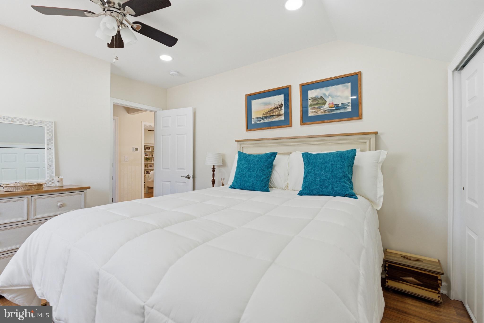 WESTGATE HILLS - Residential
