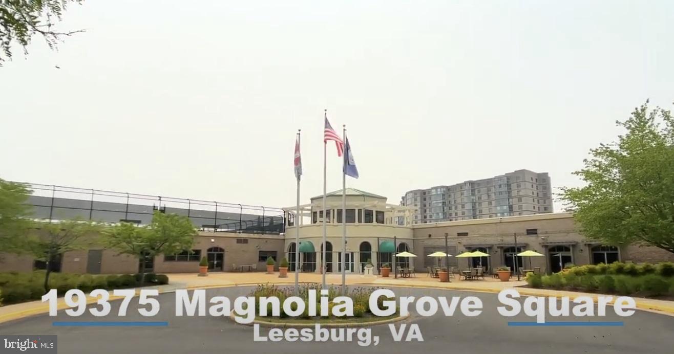 LANSDOWNE WOODS - Residential