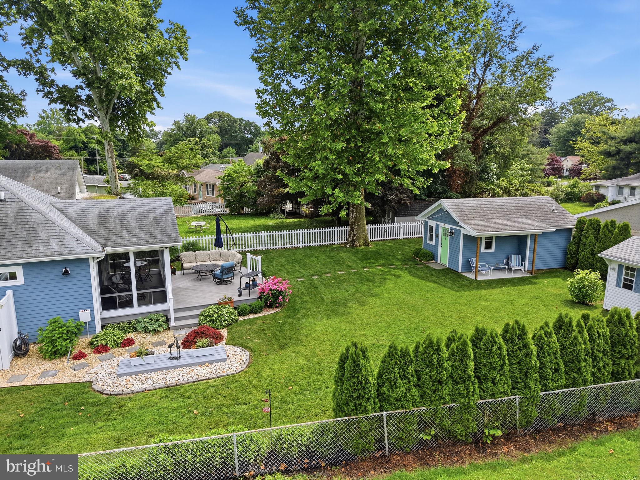 HACKS POINT - Residential