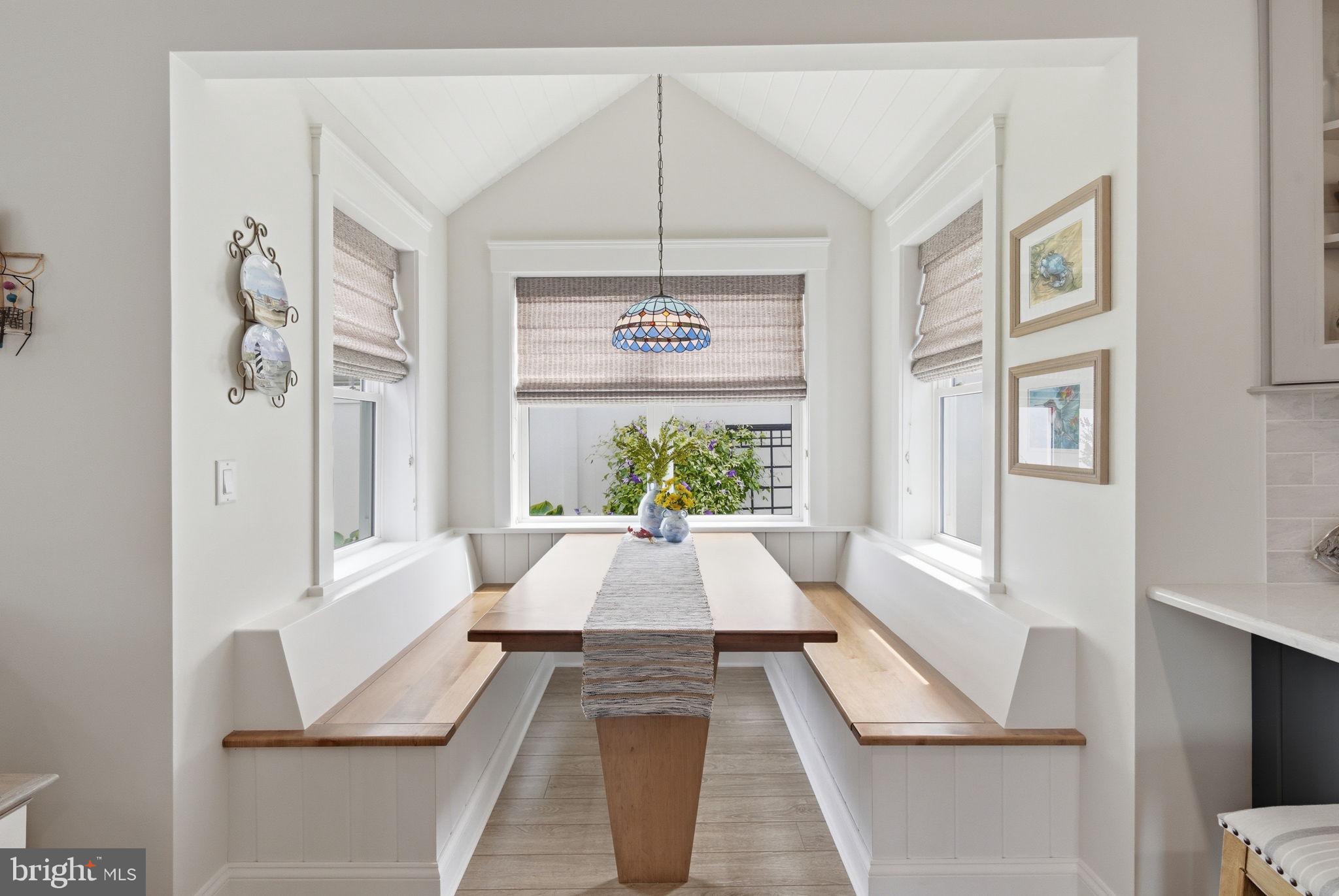 HACKS POINT - Residential