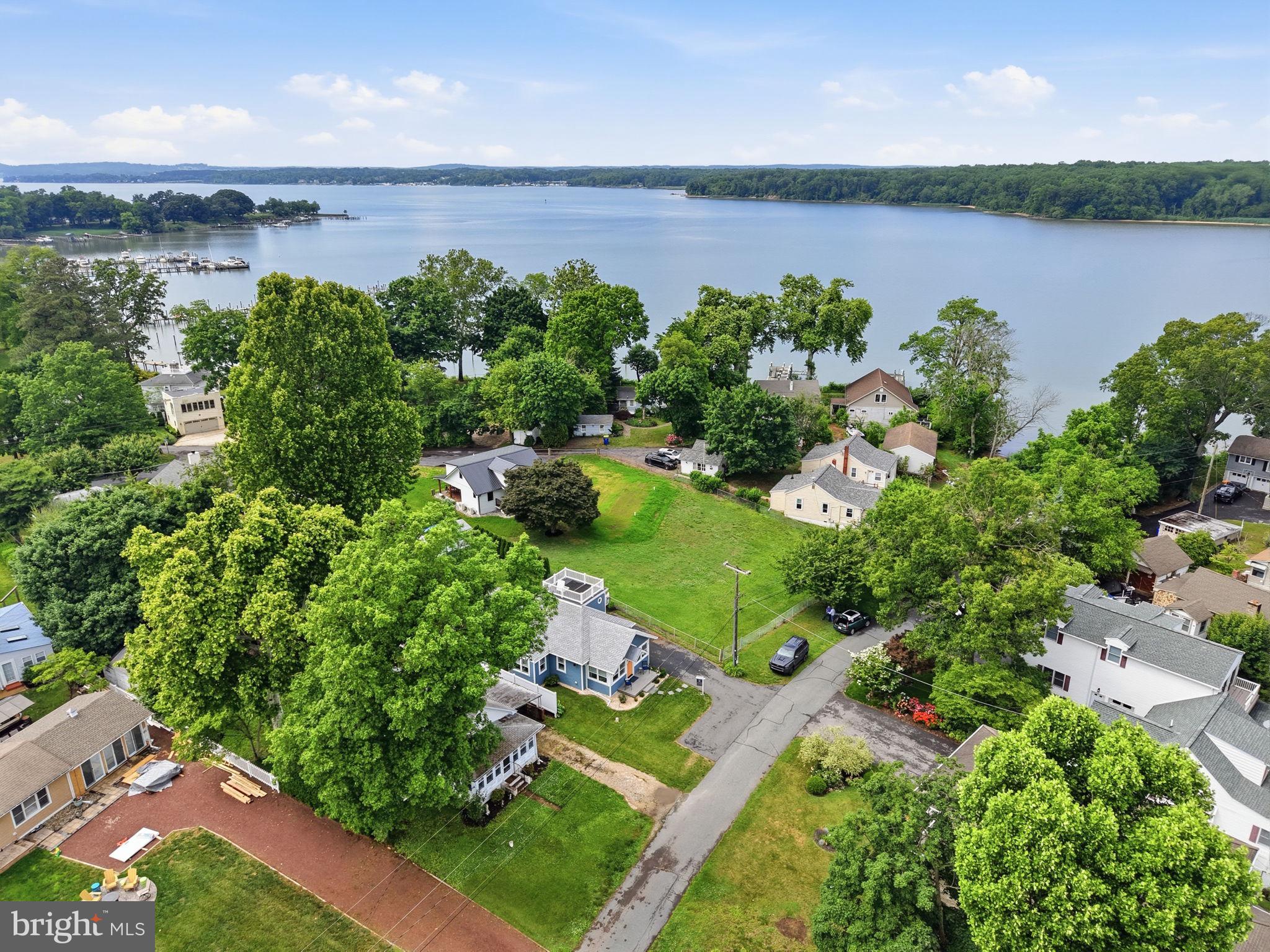 HACKS POINT - Residential