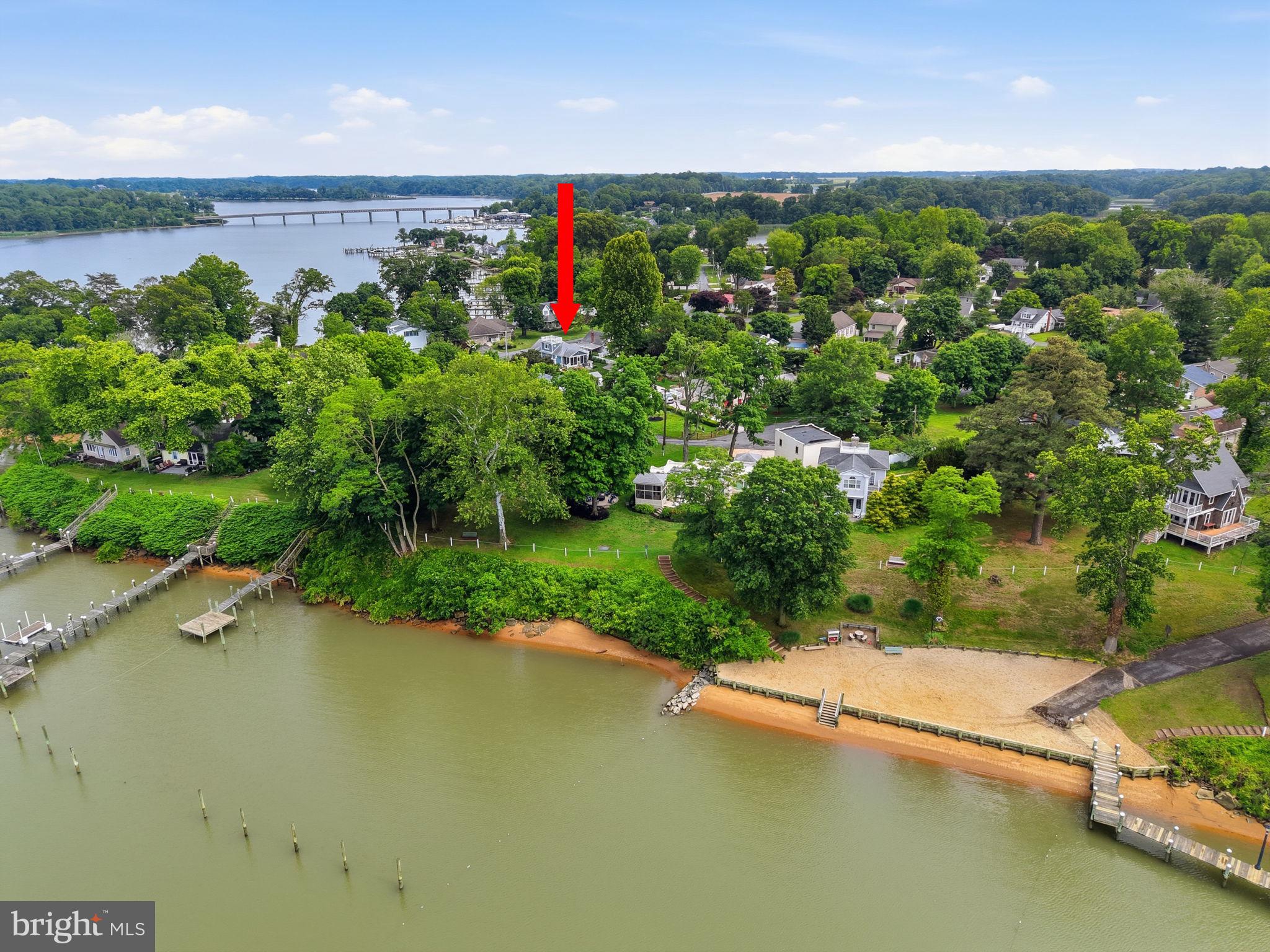 HACKS POINT - Residential