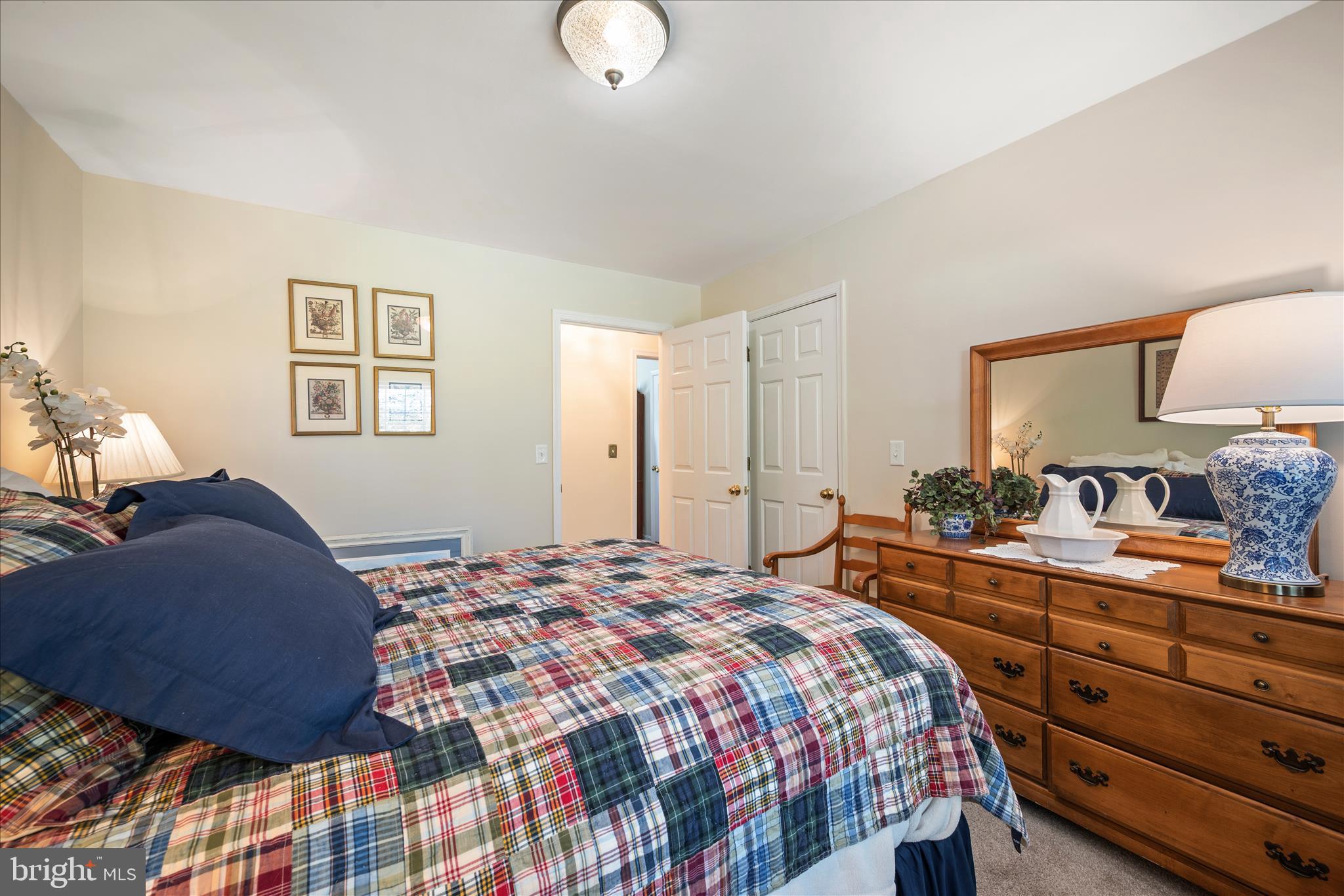 DAV MAR VILLAGE - Residential