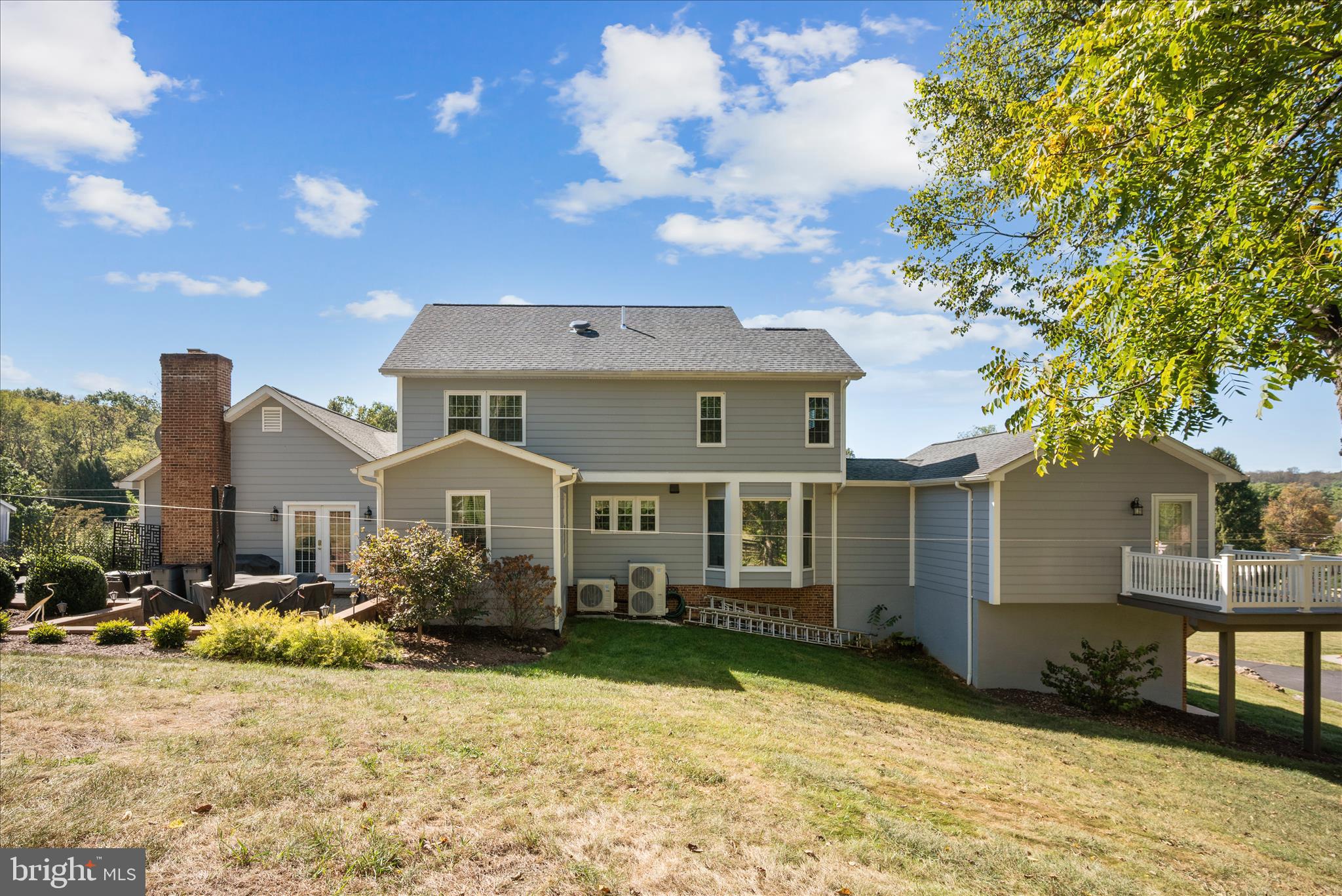 DAV MAR VILLAGE - Residential