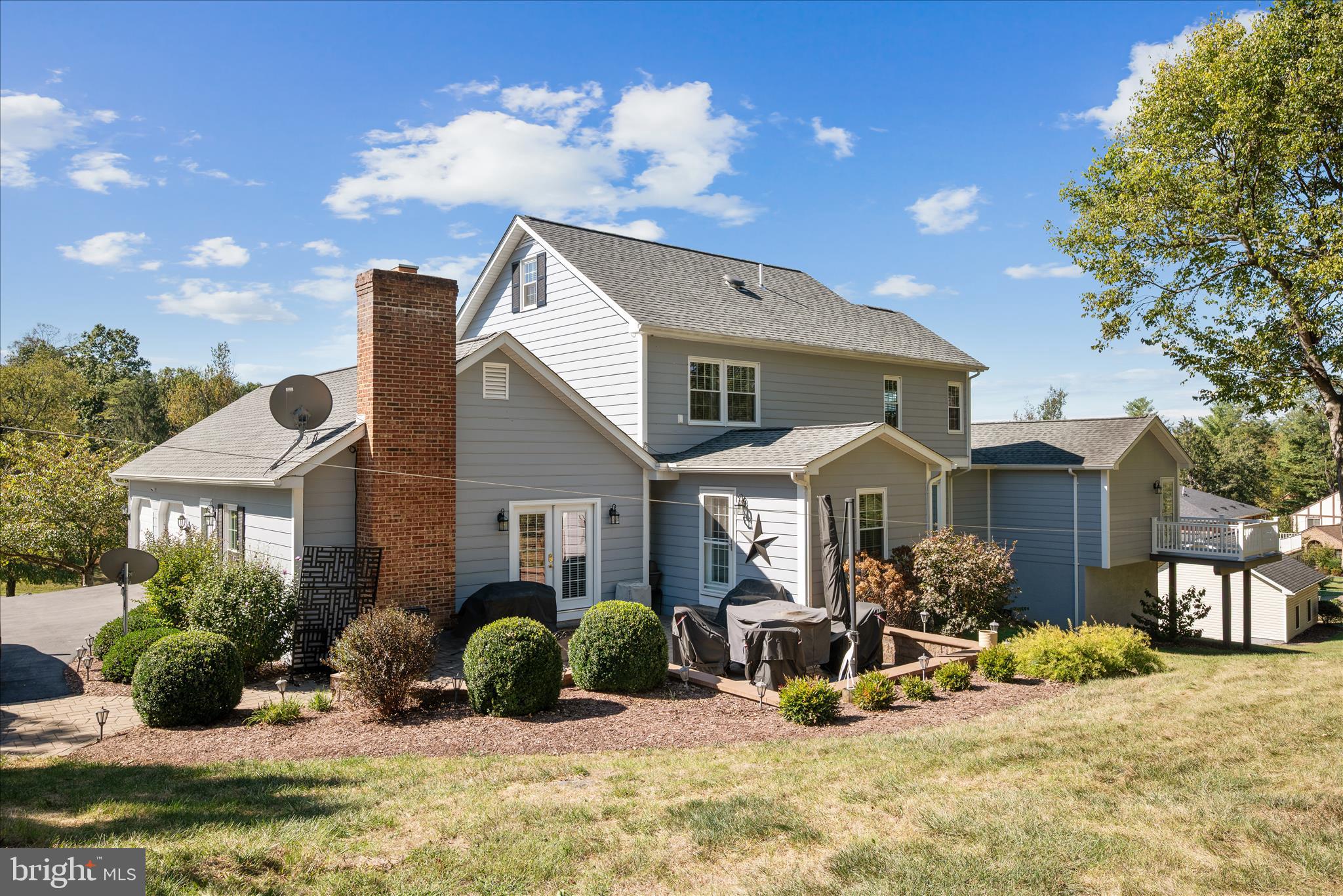 DAV MAR VILLAGE - Residential