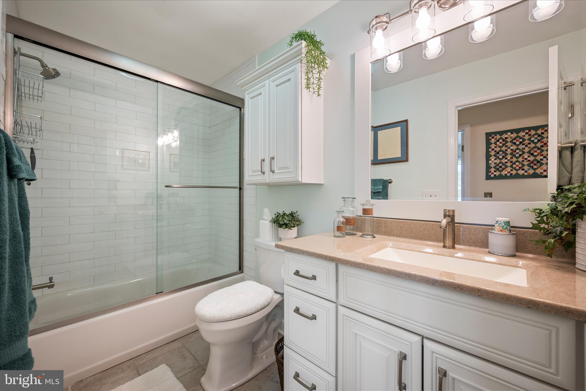 DAV MAR VILLAGE - Residential