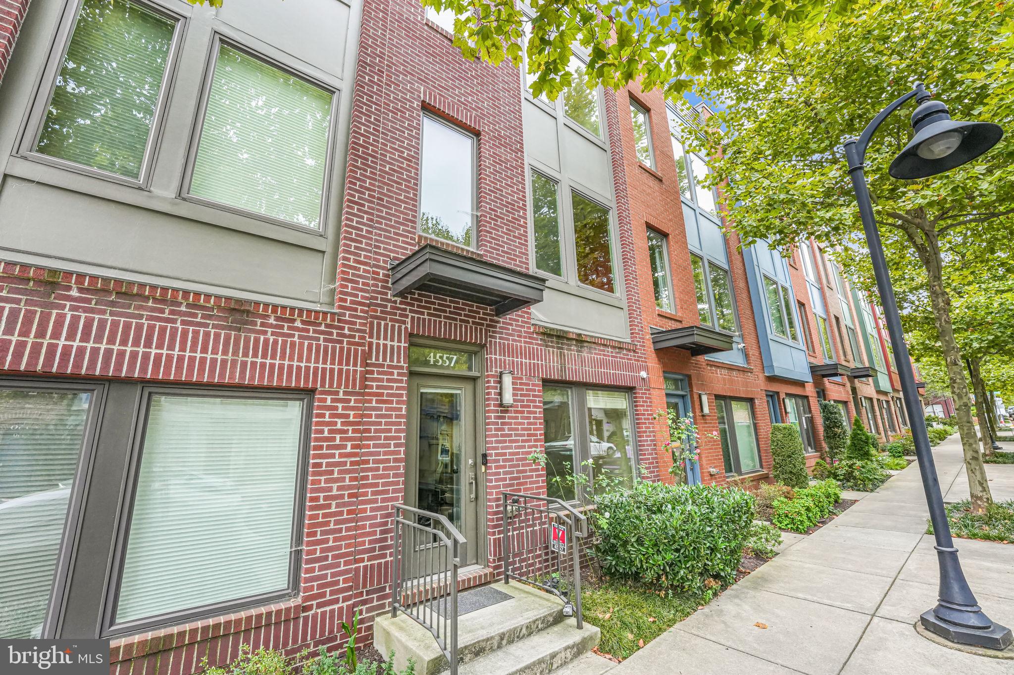 EYA ARTS DISTRICT - Residential Lease