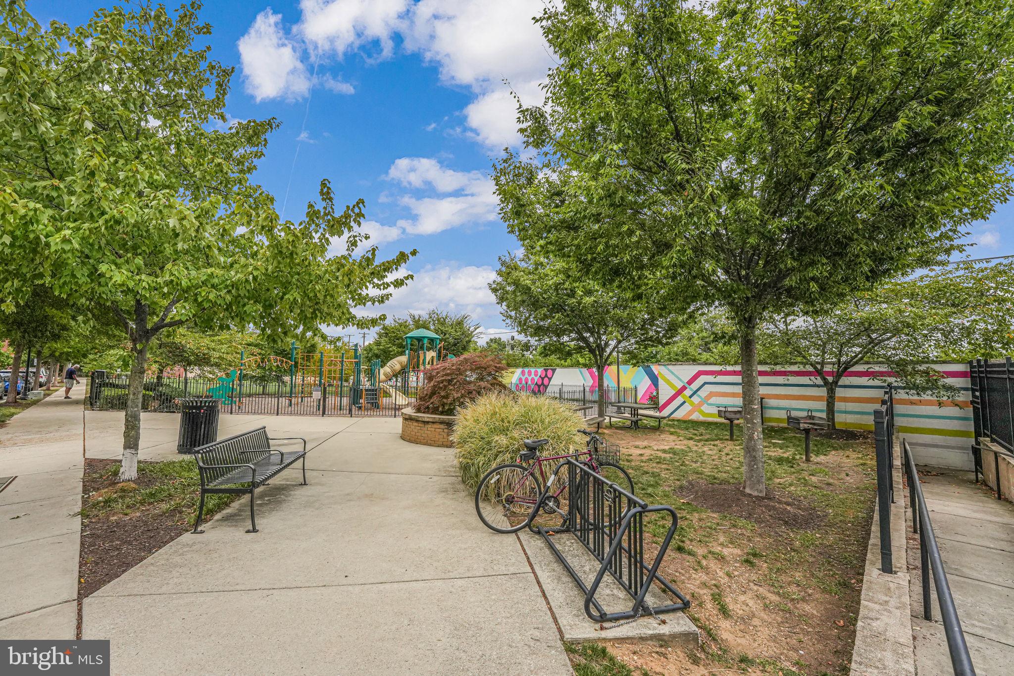 EYA ARTS DISTRICT - Residential Lease