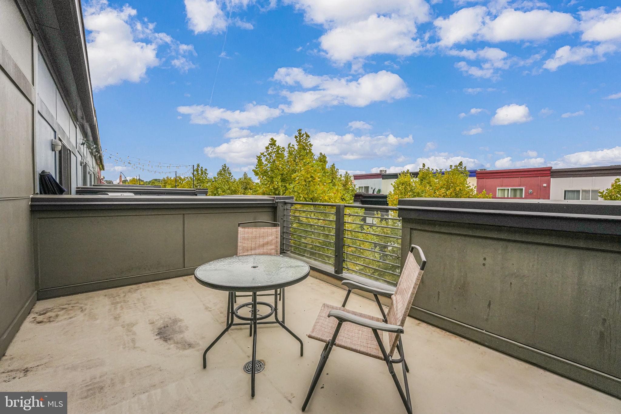 EYA ARTS DISTRICT - Residential Lease