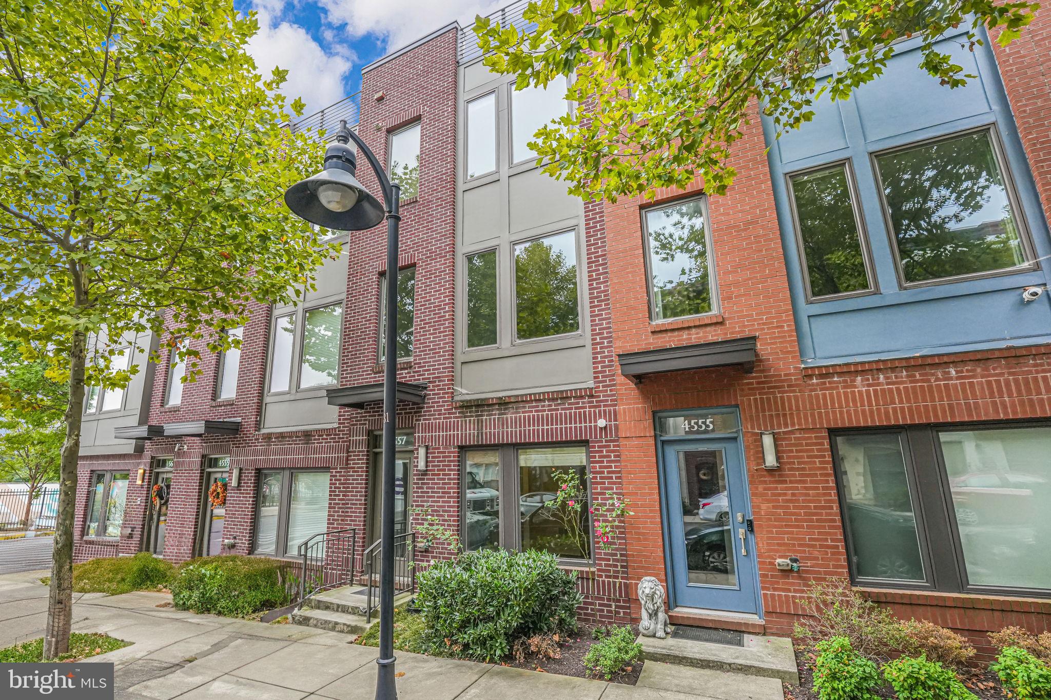 EYA ARTS DISTRICT - Residential Lease