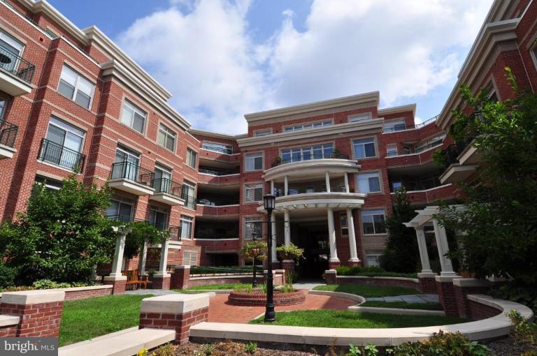 ACTONS LANDING CONDOS - Residential Lease