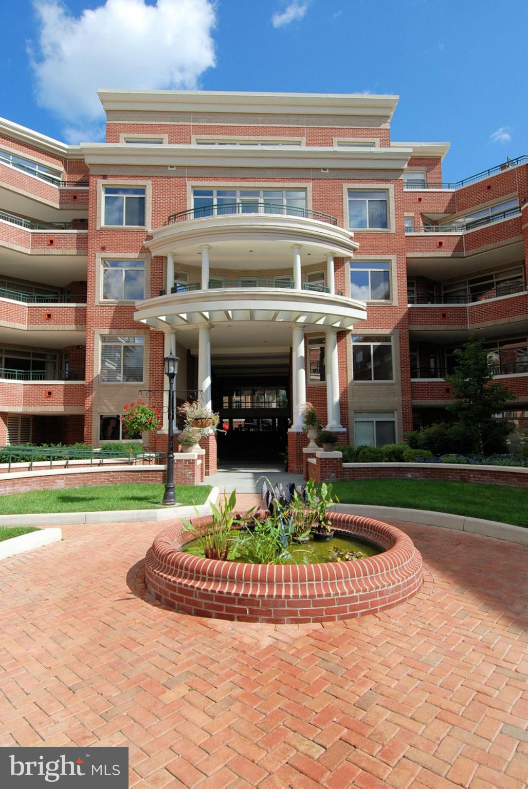 ACTONS LANDING CONDOS - Residential Lease