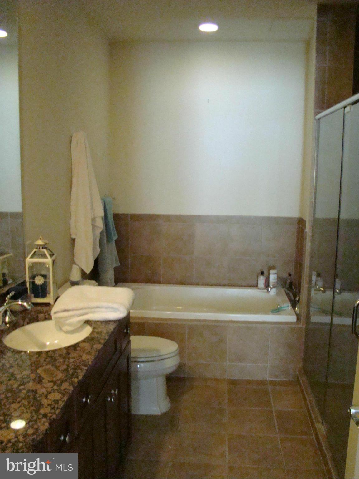 ACTONS LANDING CONDOS - Residential Lease