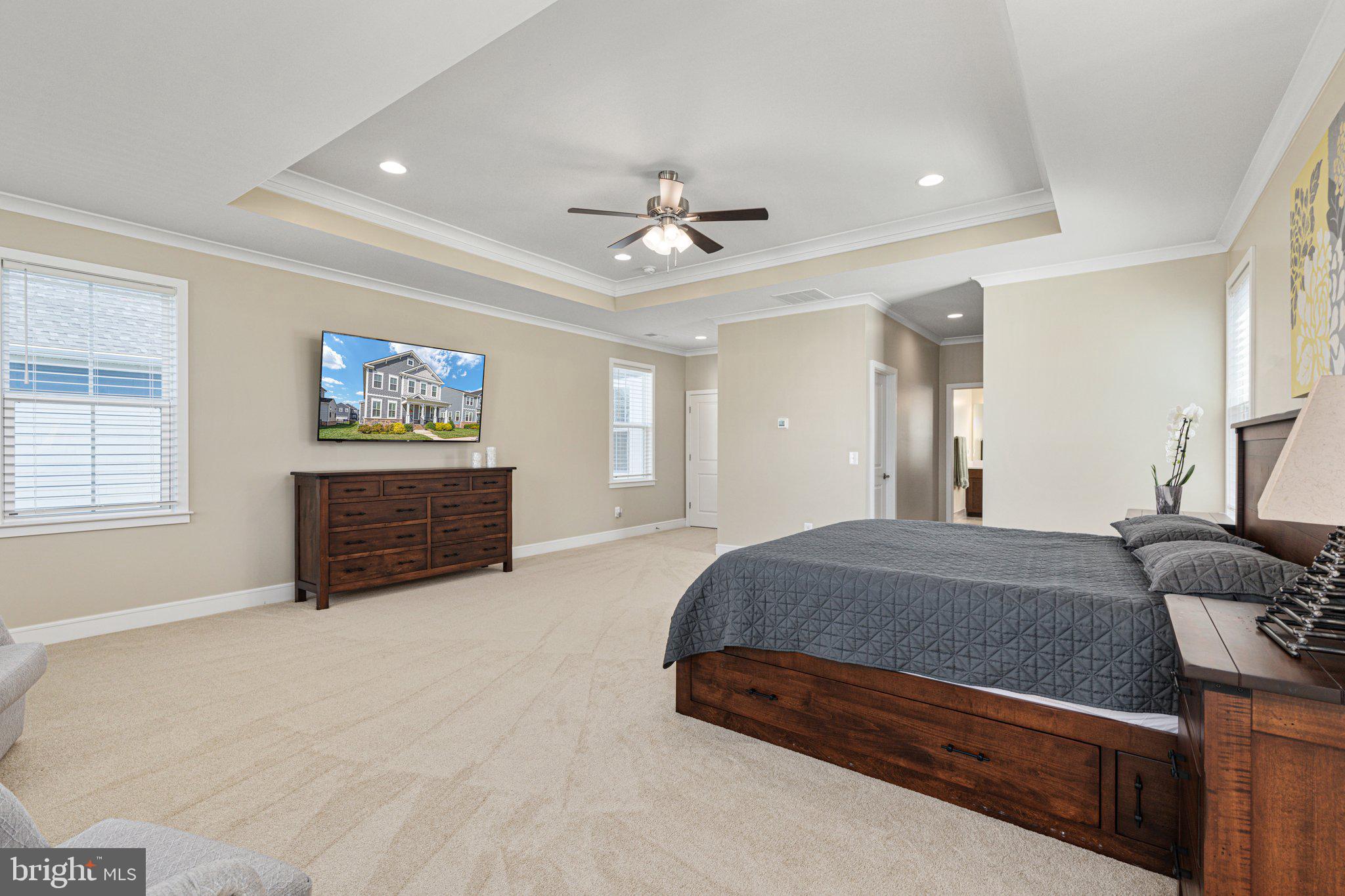 MEADOWBROOK - Residential