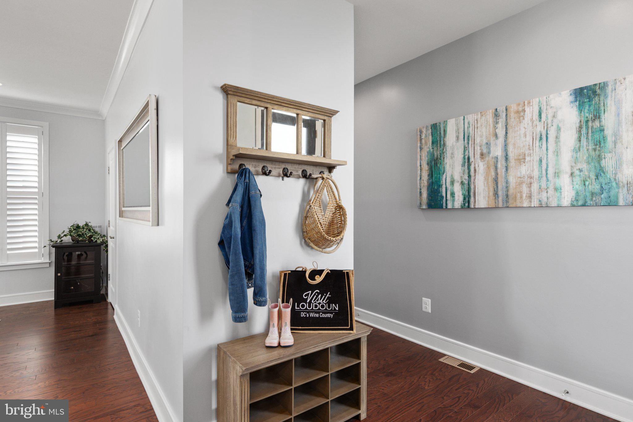 MEADOWBROOK - Residential