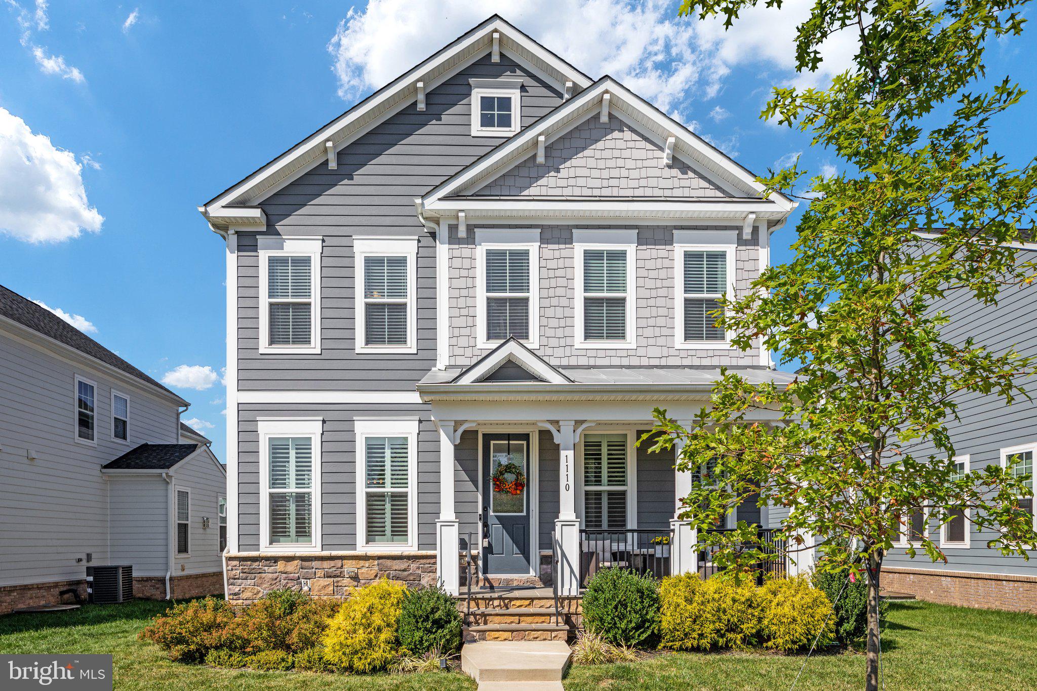 MEADOWBROOK - Residential