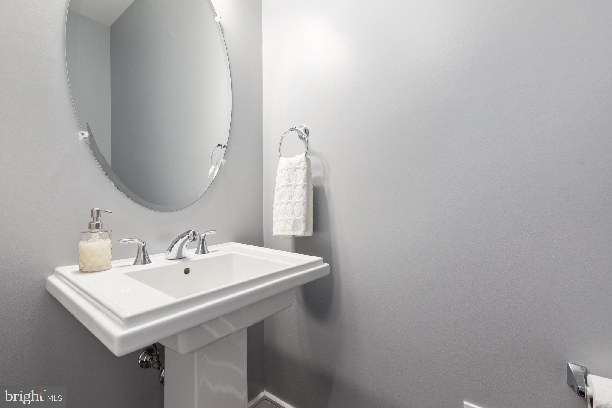 MEADOWBROOK - Residential