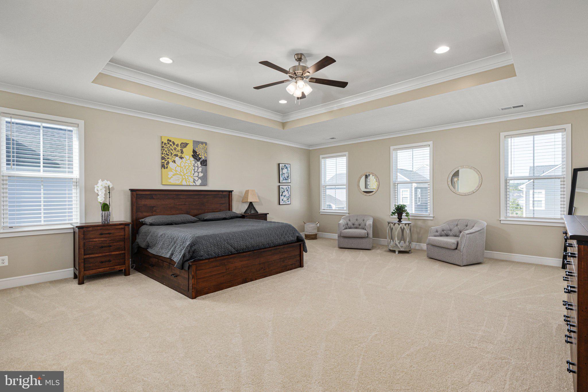 MEADOWBROOK - Residential