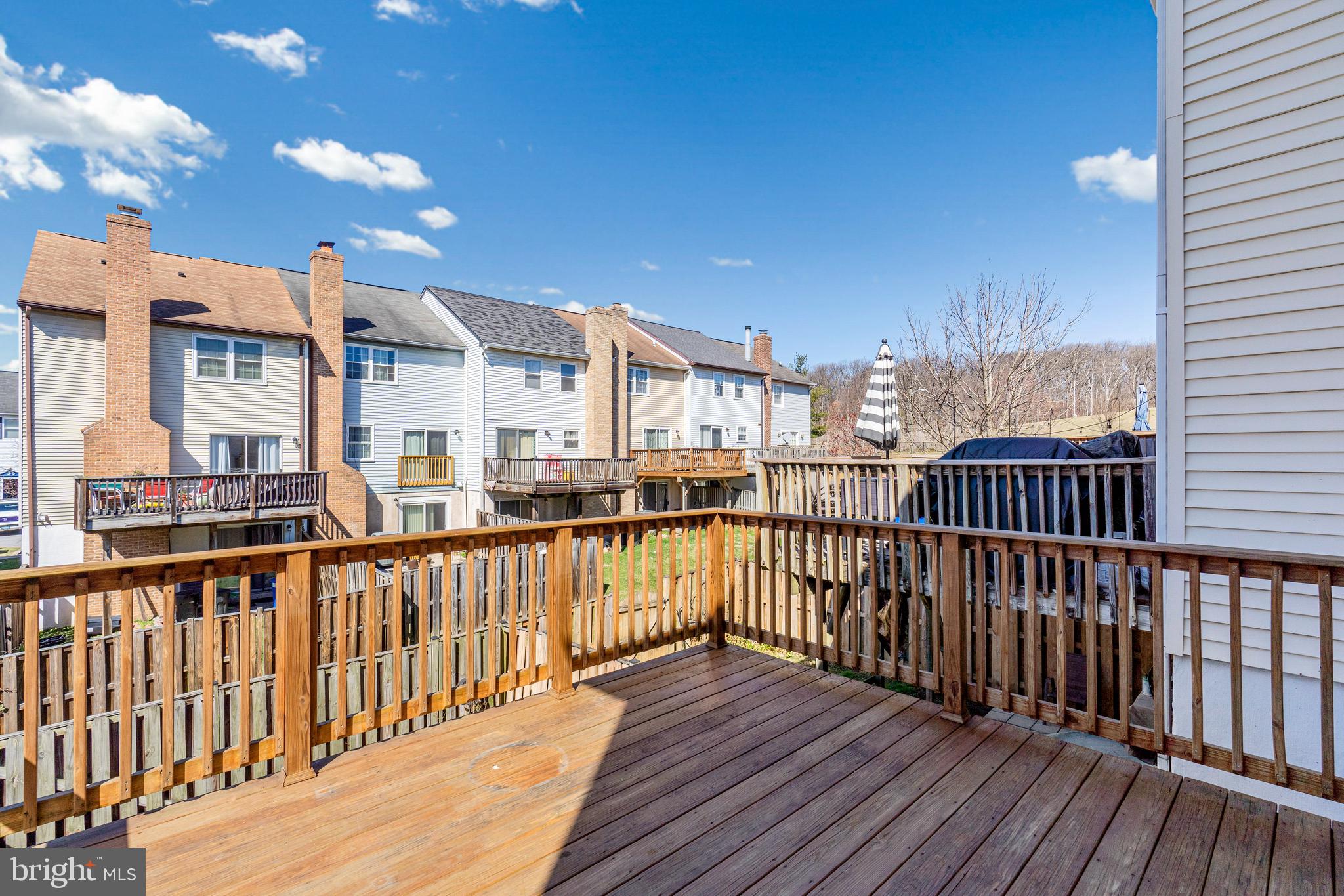 RICHARDSON MEWS - Residential