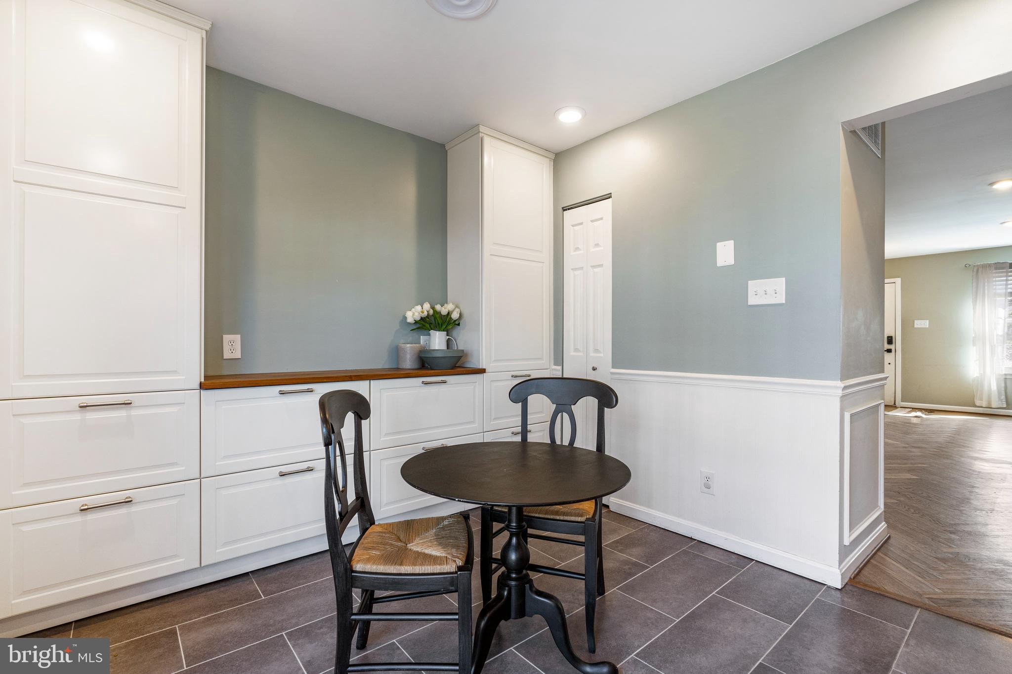 RICHARDSON MEWS - Residential