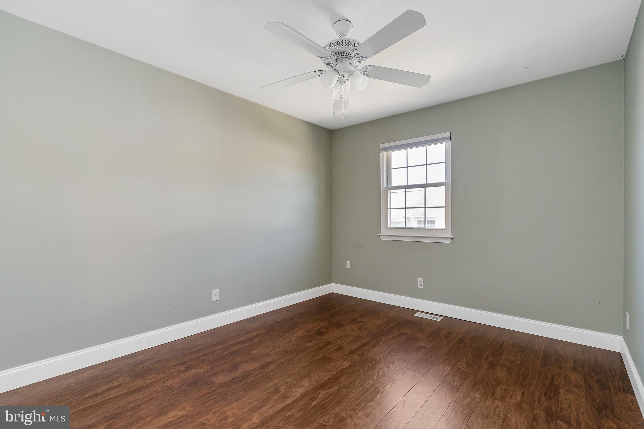 RICHARDSON MEWS - Residential