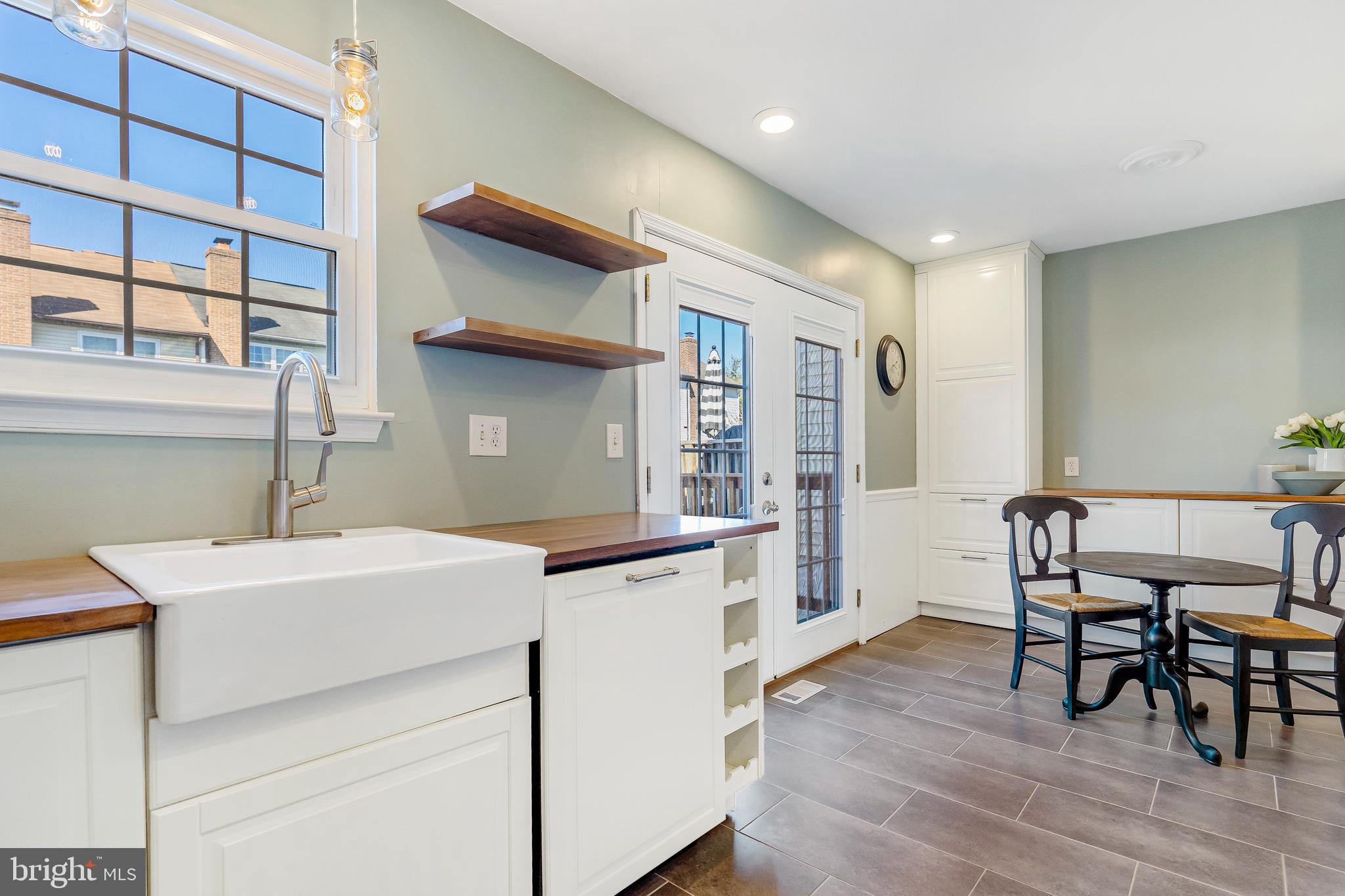 RICHARDSON MEWS - Residential