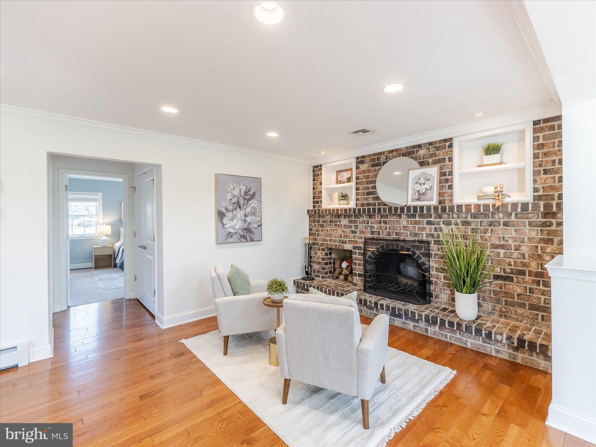 JENKINTOWN - Residential