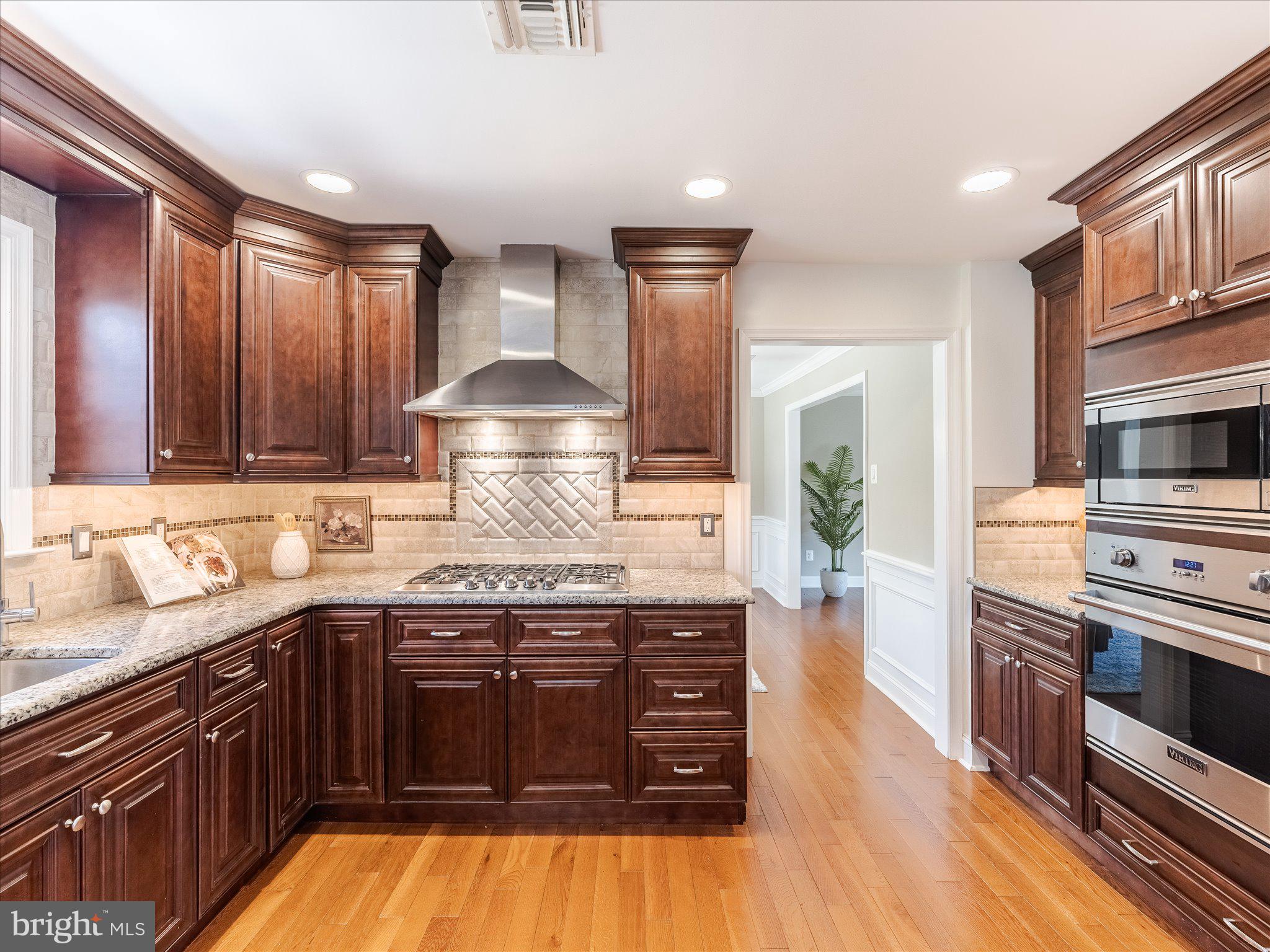 JENKINTOWN - Residential