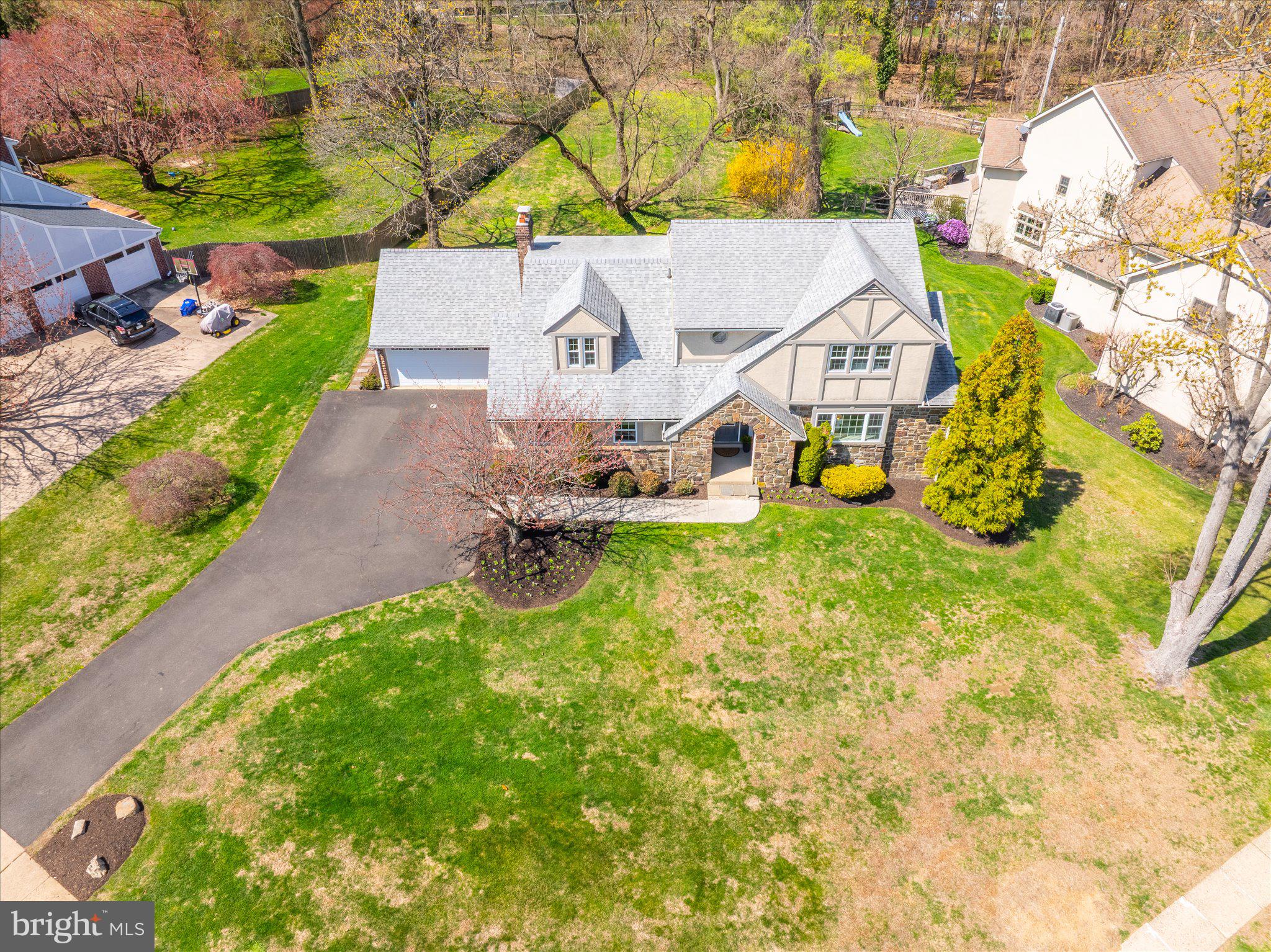 JENKINTOWN - Residential