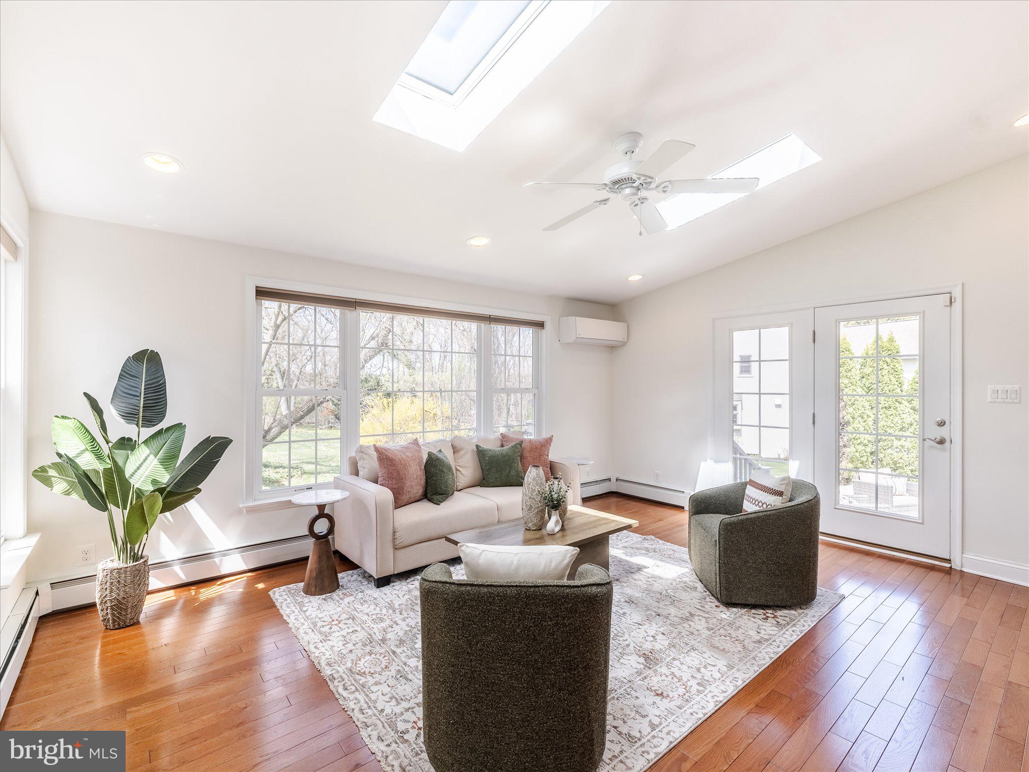 JENKINTOWN - Residential