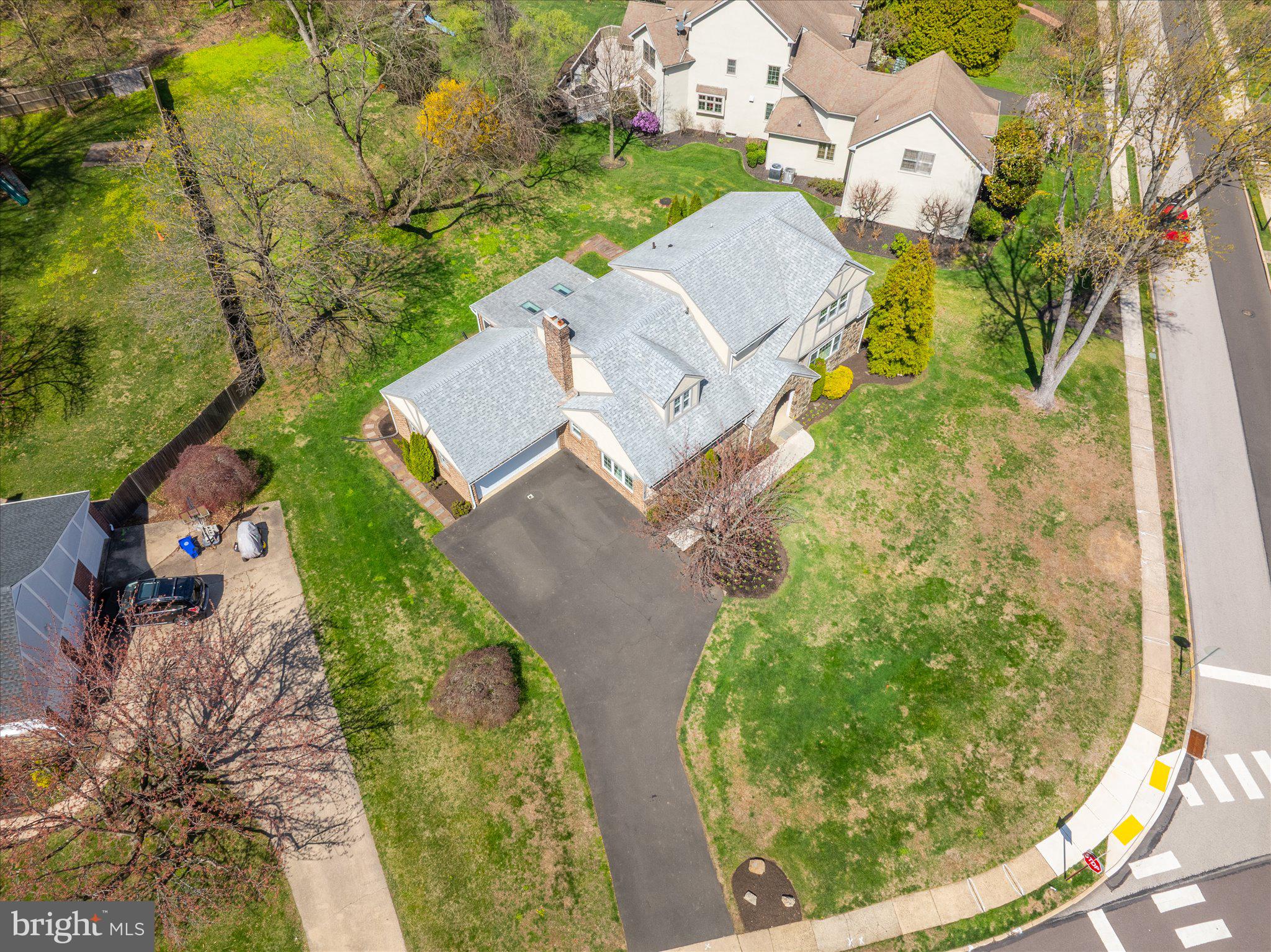 JENKINTOWN - Residential