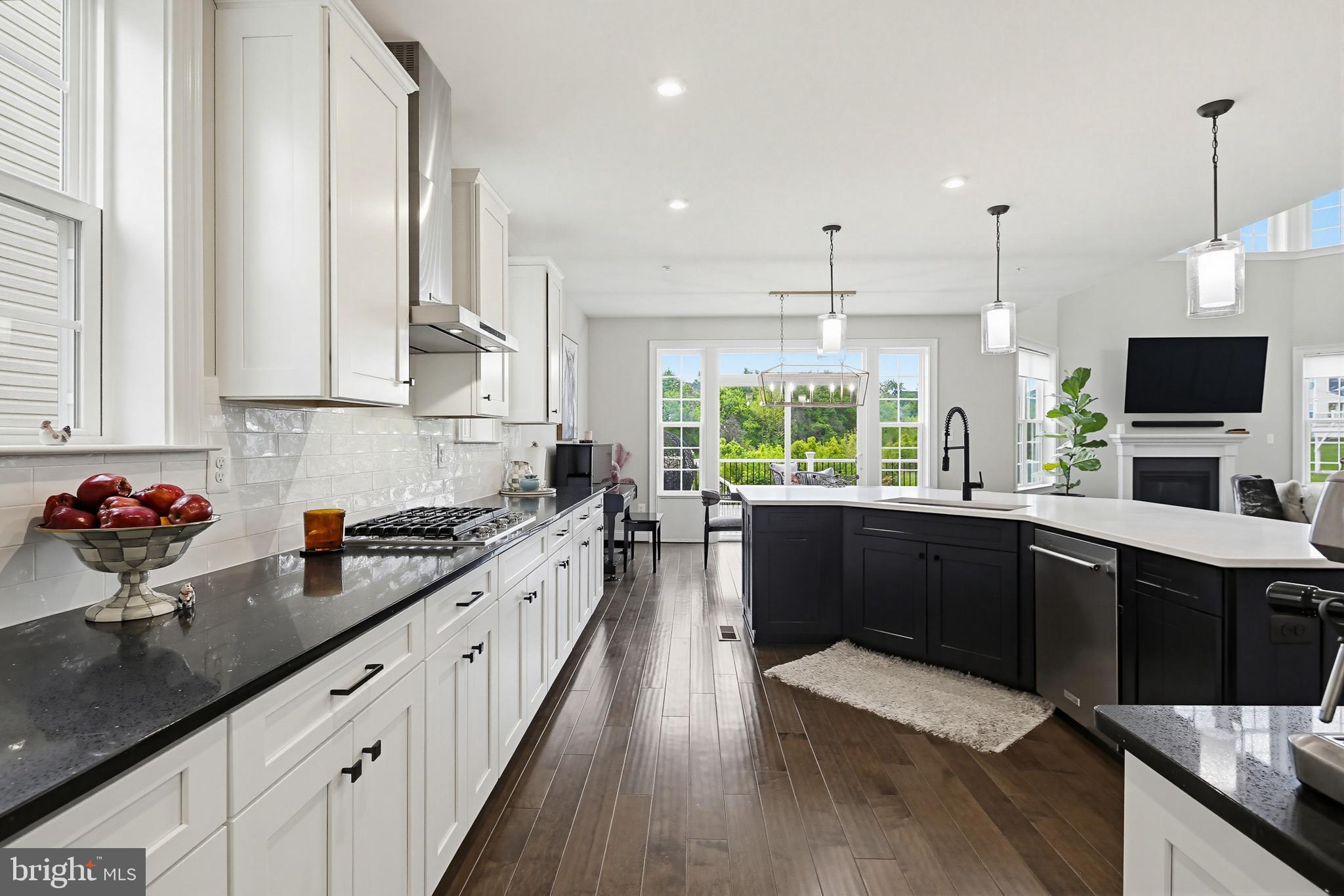 ENCLAVE AT RIVER HILL - Residential