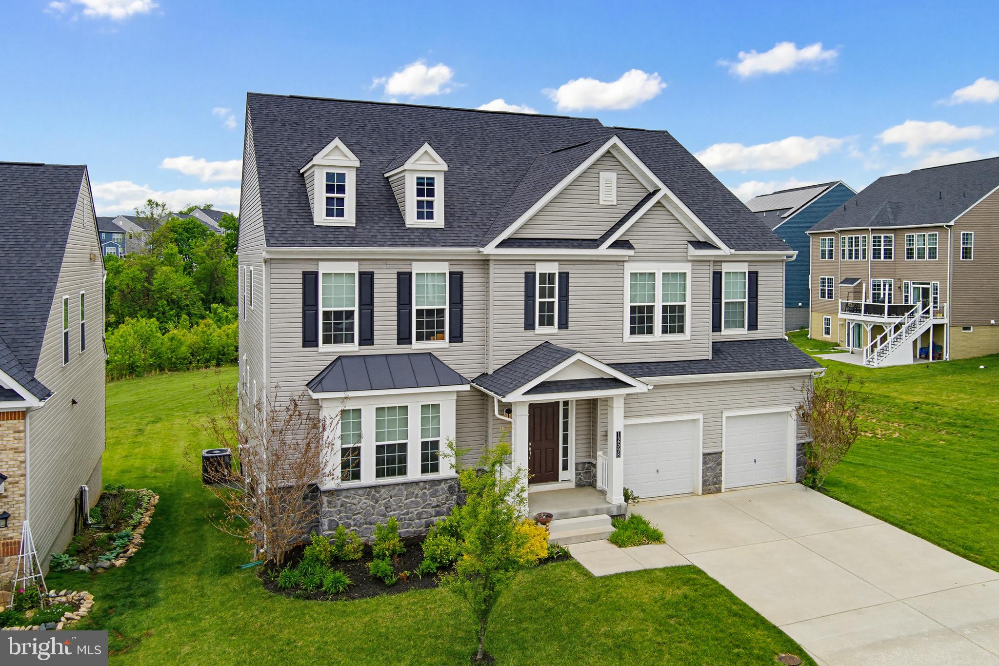 ENCLAVE AT RIVER HILL - Residential