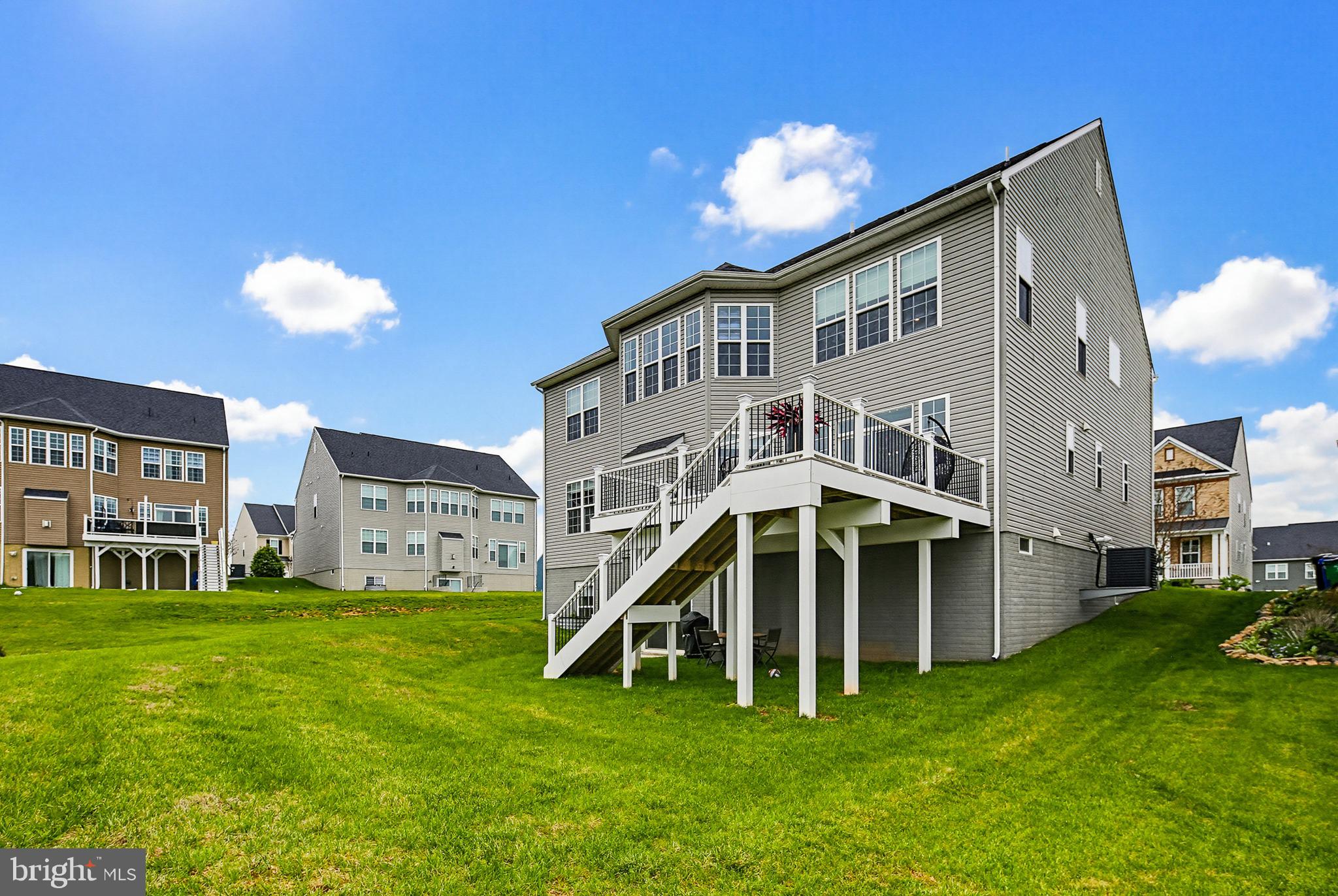 ENCLAVE AT RIVER HILL - Residential