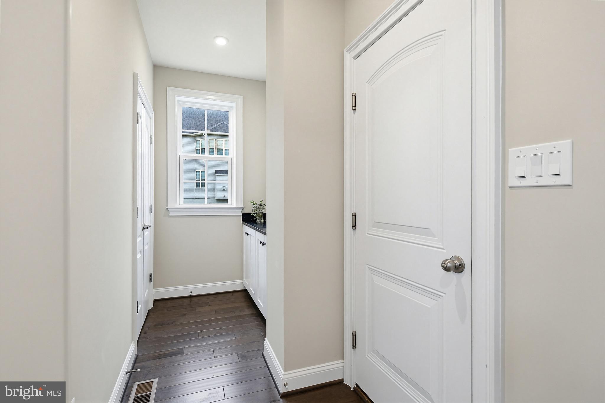 ENCLAVE AT RIVER HILL - Residential