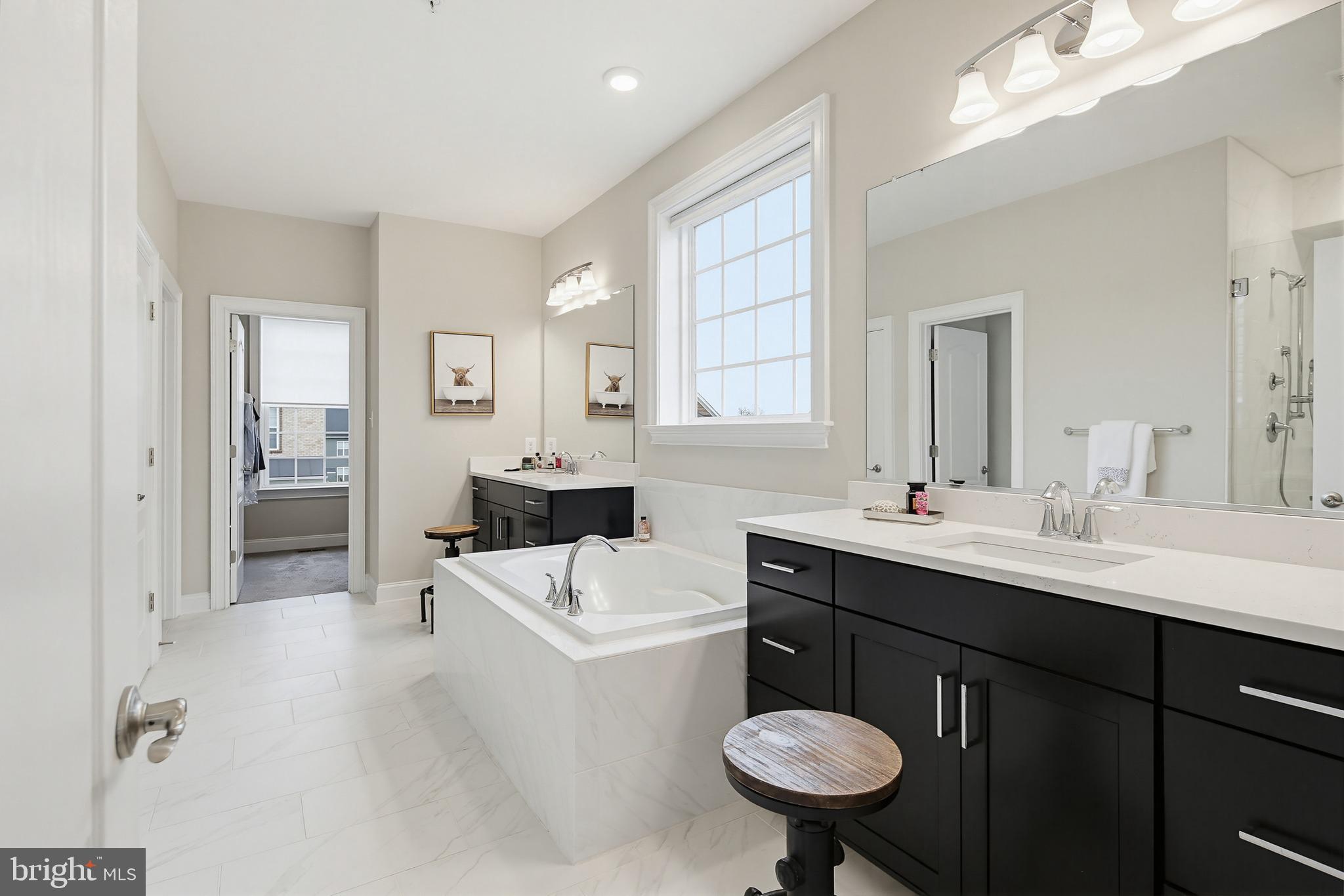 ENCLAVE AT RIVER HILL - Residential