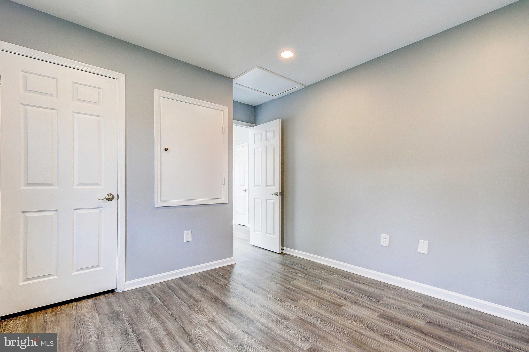 CHESAPEAKE STATION - Residential Lease