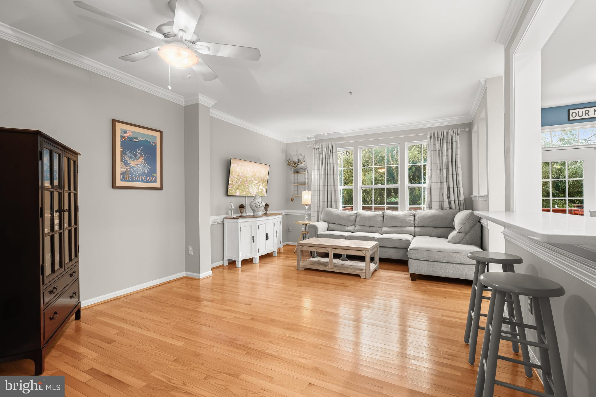 COLLEGE HILLS - Residential