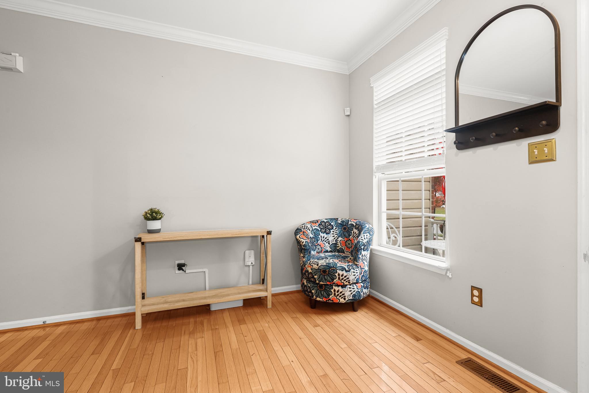 COLLEGE HILLS - Residential