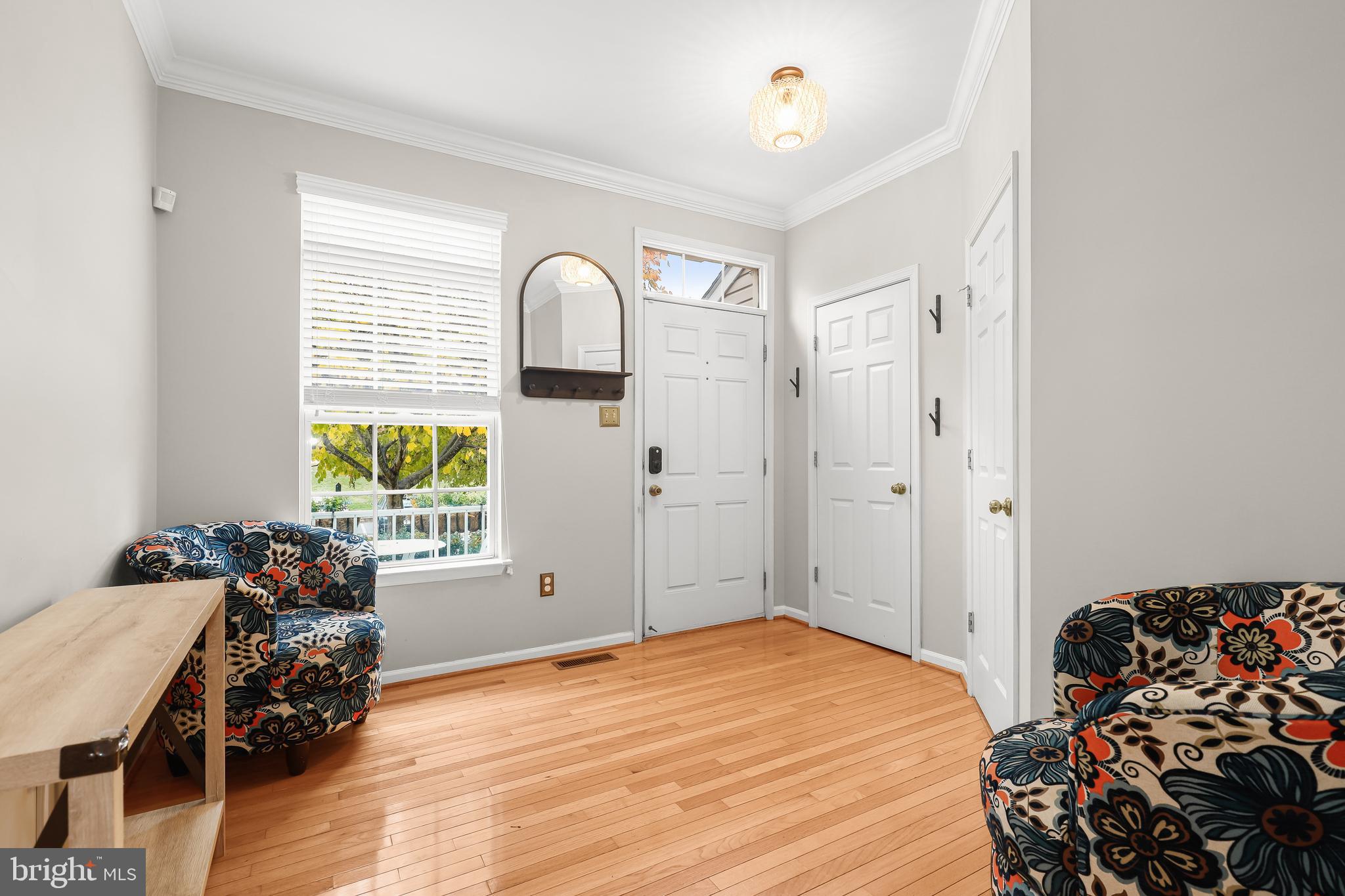 COLLEGE HILLS - Residential