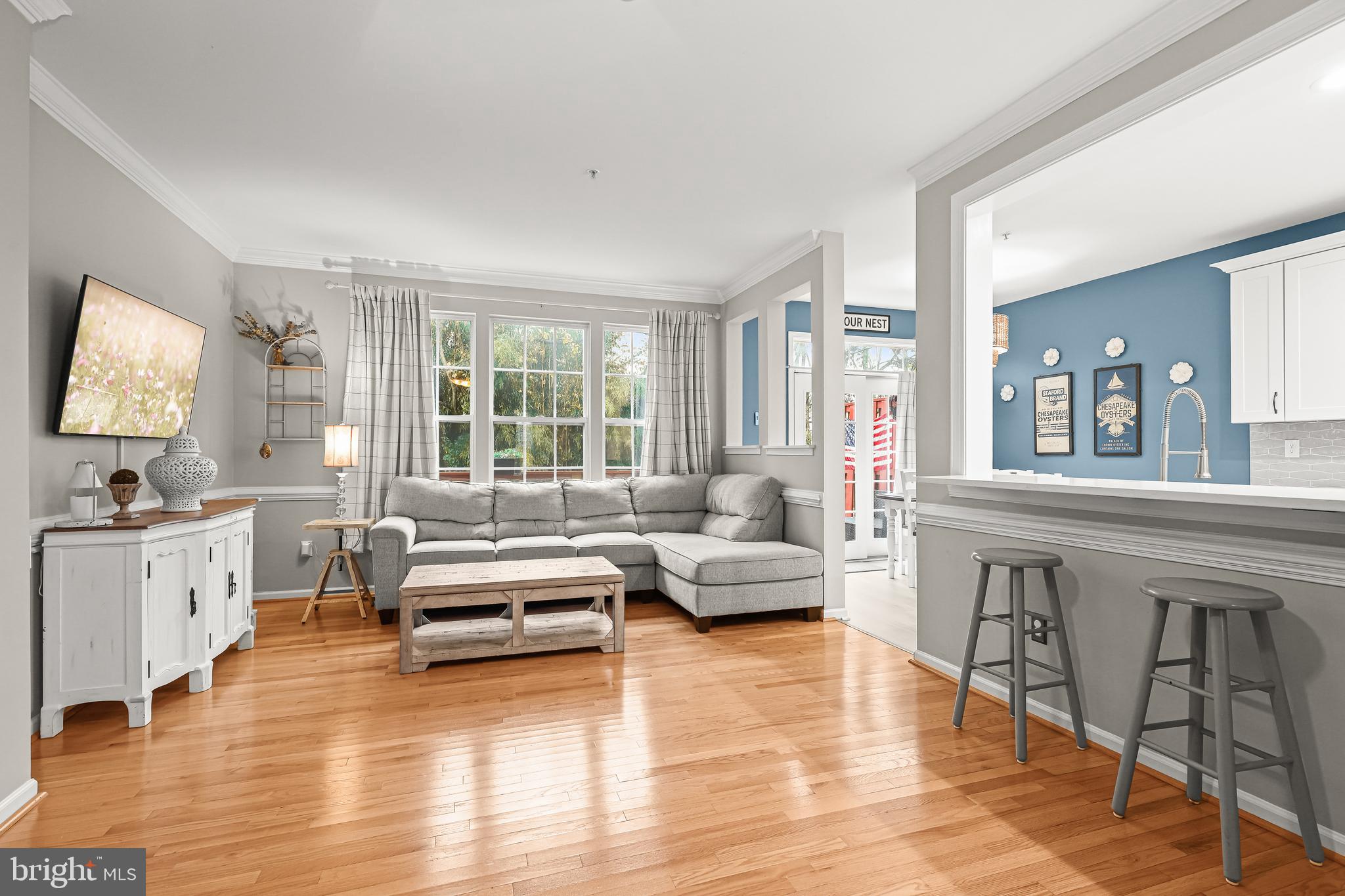 COLLEGE HILLS - Residential