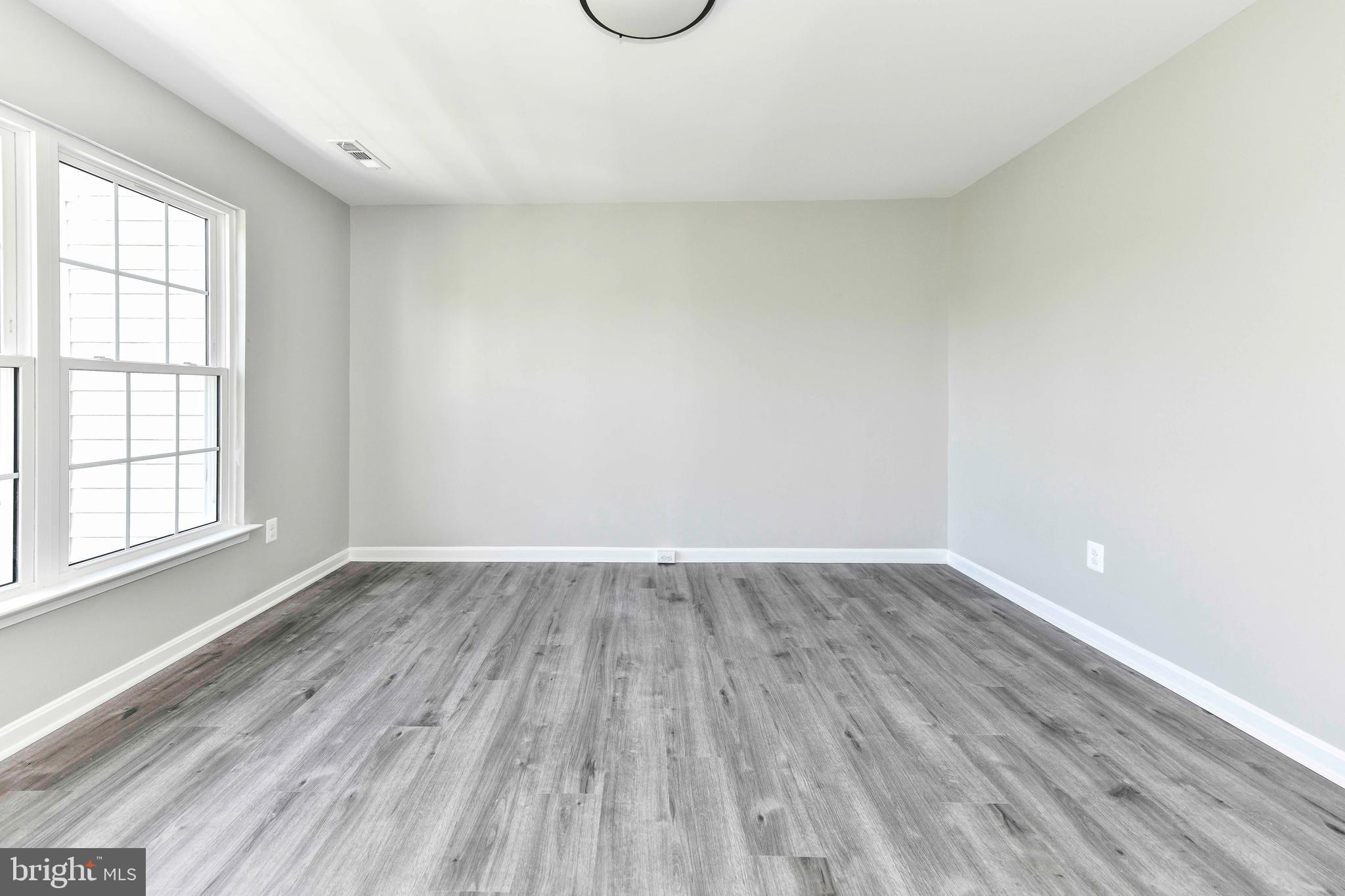 LANSDOWNE ON THE POTOMAC - Residential Lease