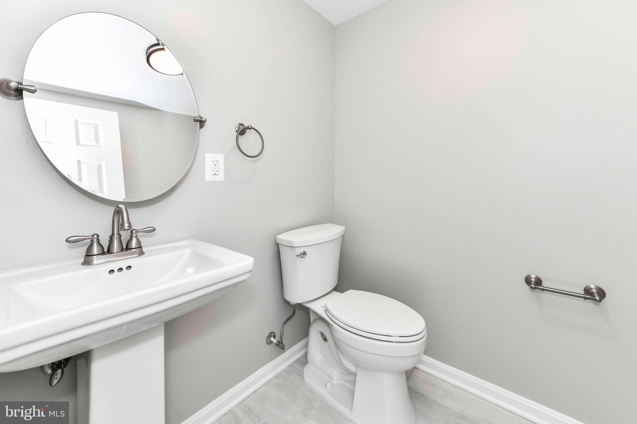 LANSDOWNE ON THE POTOMAC - Residential Lease